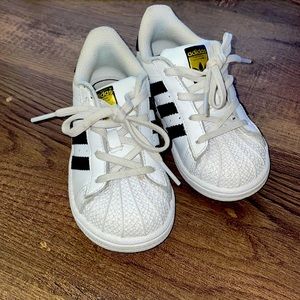 Adidas Toddler Superstar shoes